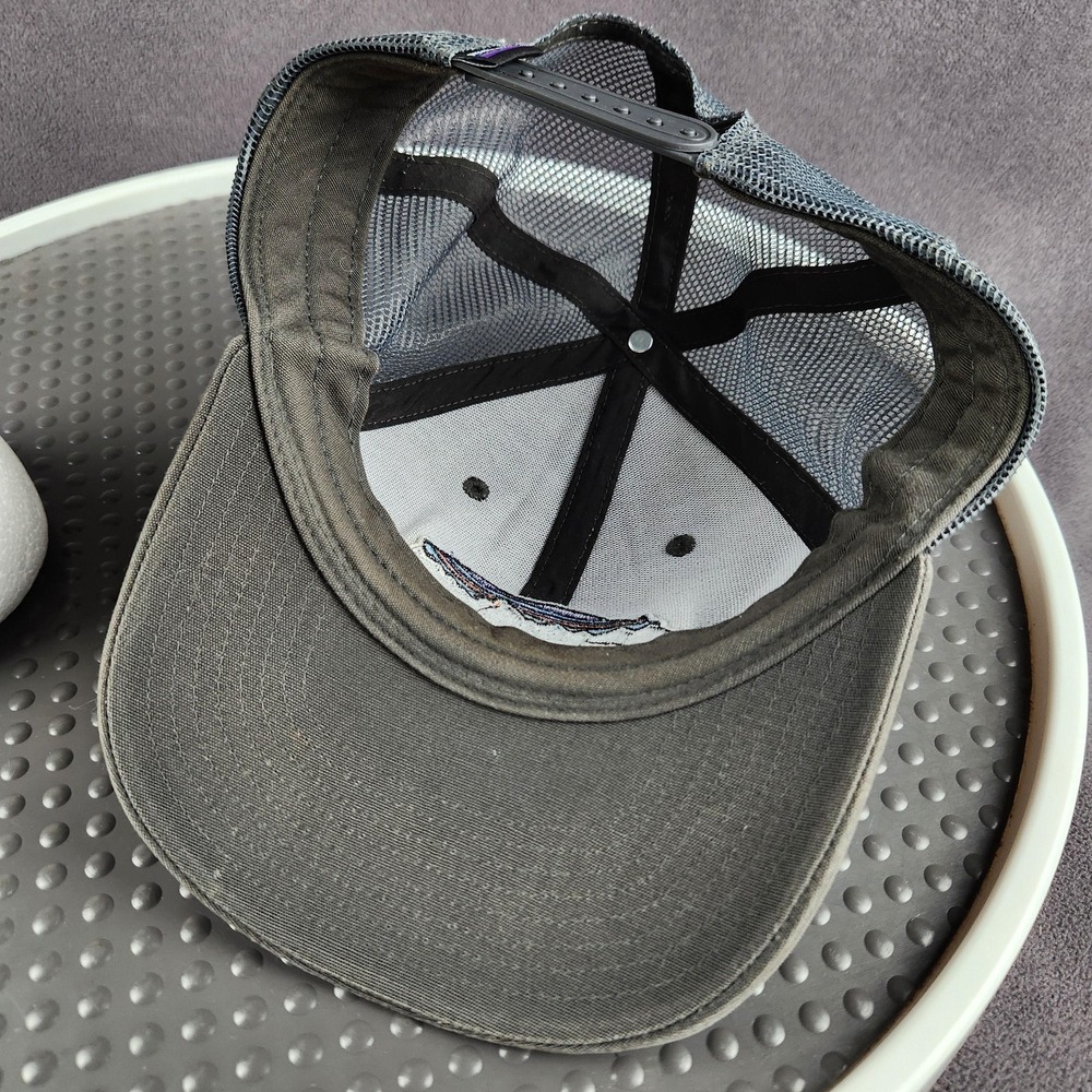 Patagonia Fitz Roy Bear Trucker Hat Cap Snap Back Gray Mesh‎ Mens One Size - Picture 9 of 11